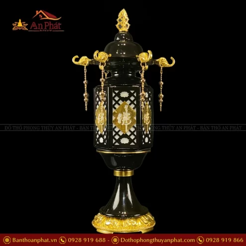 Đèn thờ cúng bằng đồng cao cấp