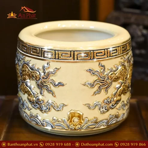 bat huong hoang tho gom bat trang ve vang dt64400001