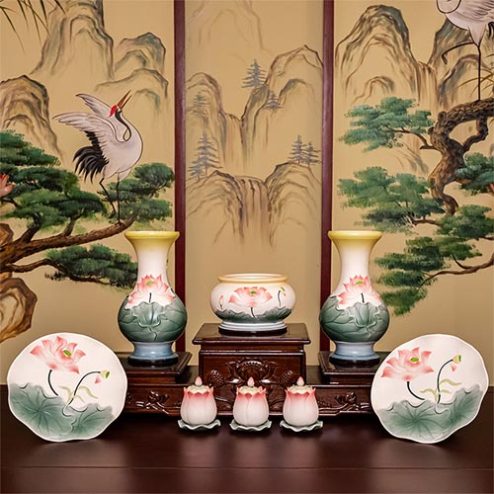 Bộ Đồ Thờ Cao Cấp Gốm Hoa Sen Đỏ Nổi Nhập Khẩu BDT065