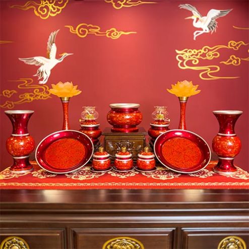 Bộ Đồ Thờ Đồng Hoa Văn Đỏ Nhập Khẩu BDT053