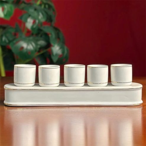 Chén Nước Thờ Sứ Trắng Viền Vàng Nhập Khẩu DT556