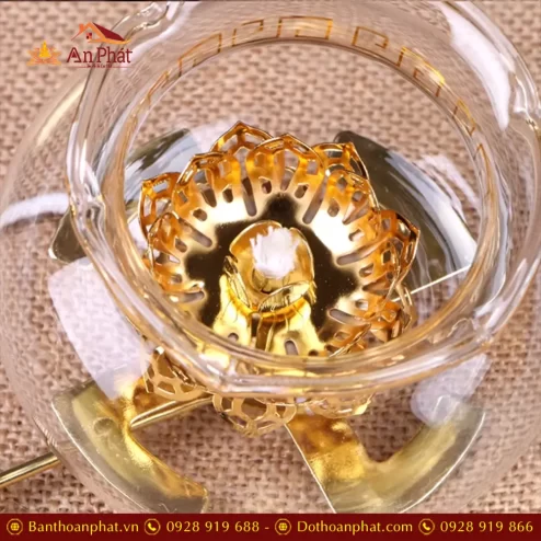 den dau tho su gam vang hoa sen dt60800003