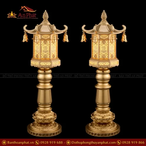 Đèn thờ điện đồng đa diện thân cao họa tiết Hoa sen chữ Lộc cao cấp