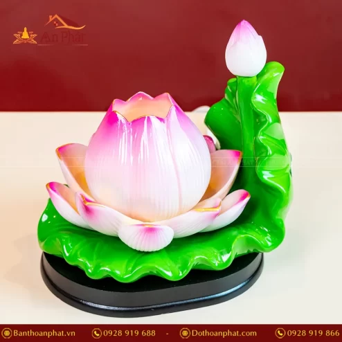 Đèn thờ Sứ đức hóa