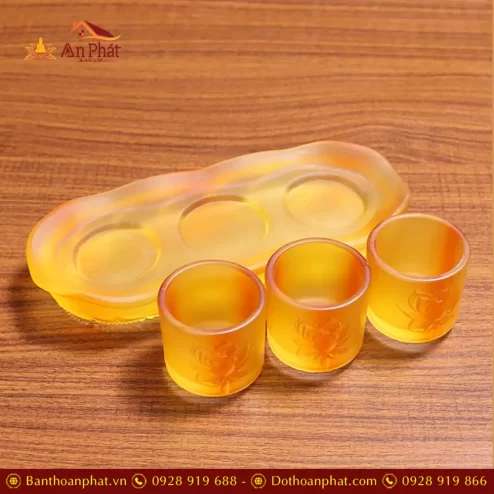 khay chen thuoc tho luu ly vang nhap khau dt56900009