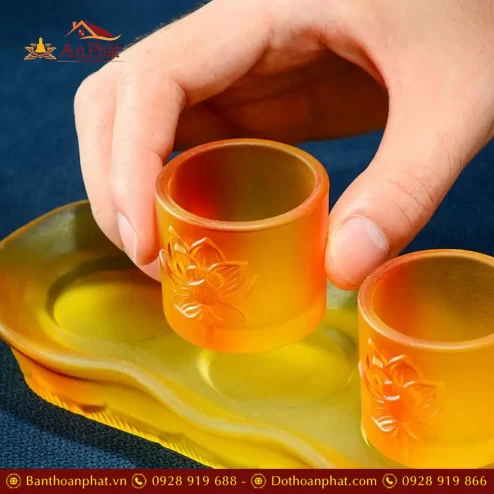 khay chen thuoc tho luu ly vang nhap khau dt56900014