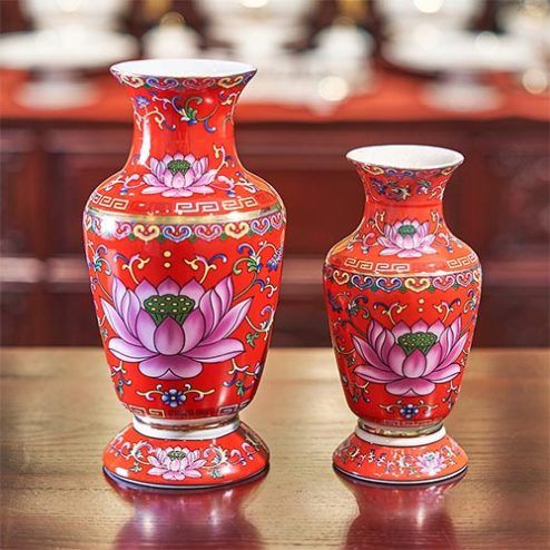 Lọ Hoa Sứ Gấm Đỏ Hoa Sen DT481