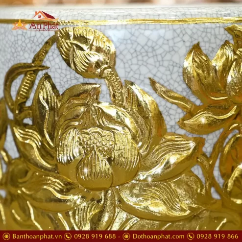 bat huong dat vang men ran hoa sen dap noi bat trang dt68900002