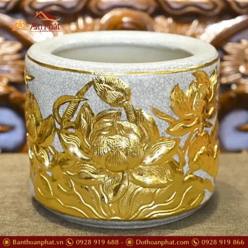 bat huong dat vang men ran hoa sen dap noi bat trang dt68900006