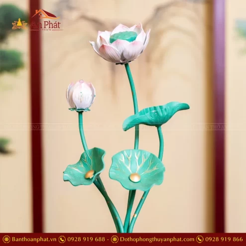 Cành hoa thân xanh