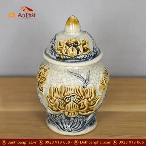 choe tho men ran bat trang dap noi hoa sen dt75100003