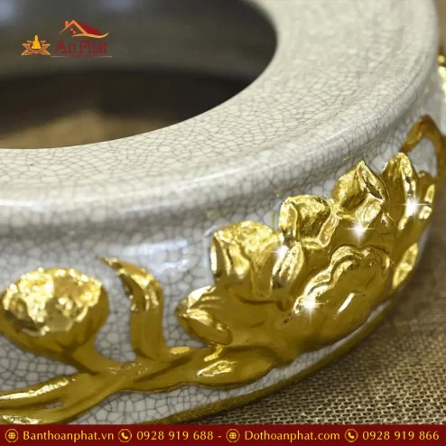 de bat huong hoa sen men ran dap noi dat vang dt69100001