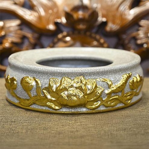 Đế Bát Hương Hoa Sen Men Rạn Đắp Nổi Dát Vàng DT691