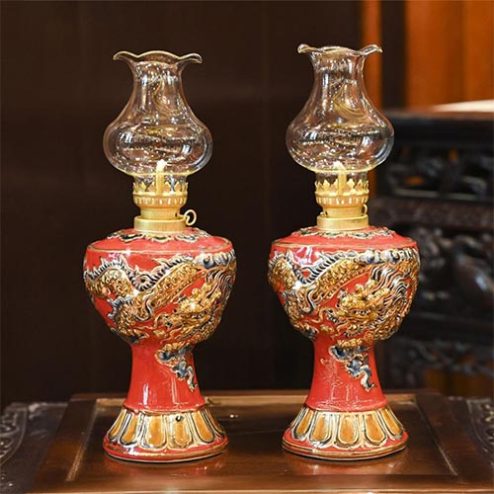 Đèn Thờ Dầu Men Màu Đỏ Đắp Nổi Rồng Vẽ Vàng DT776