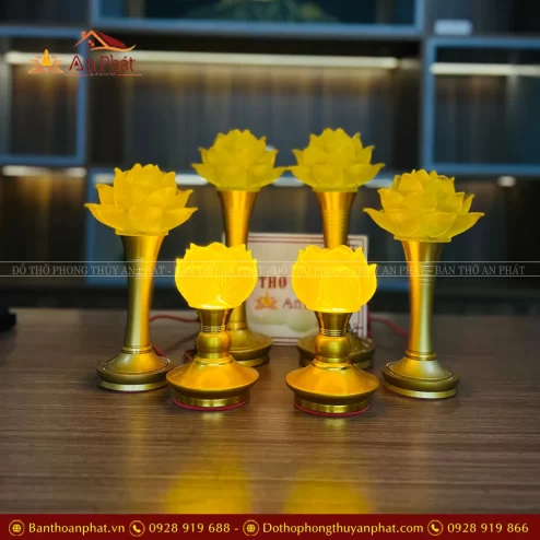 Mẫu đèn thờ hoa sen lưu ly đẹp nhất