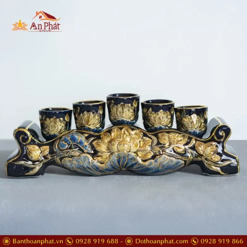 ky chen ngai bat trang xanh coban dap noi ve vang dt80500003