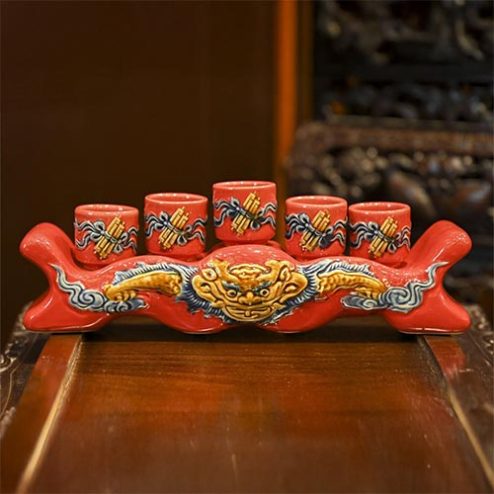 Kỷ Chén Ngai Men Màu Đỏ Đắp Nổi Bát Tràng DT785