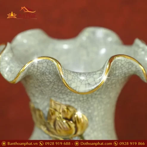 lo hoa gom su bat trang dap noi hoa sen ve vang dt71000002