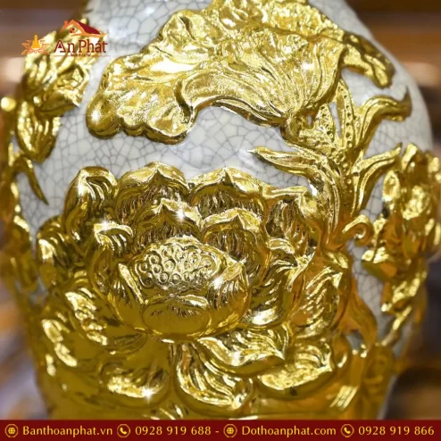 lo hoa men ran dap noi hoa sen dat vang mieng luon dt71200004