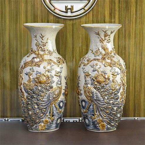 Lọ Lộc Bình Công Đào Men Rạn Đắp Nổi Vẽ Vàng DT742