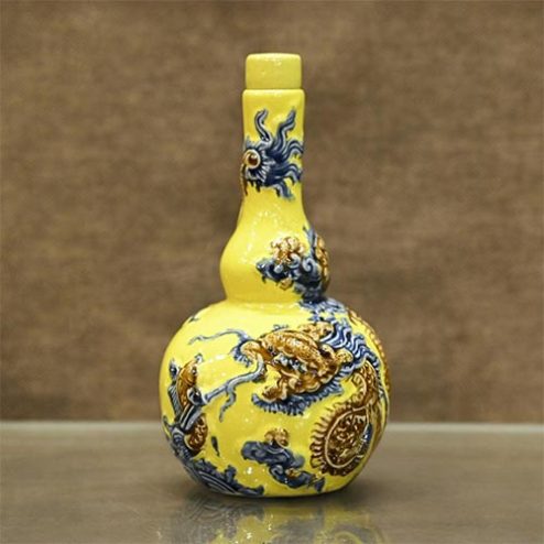 Nậm Rượu Thờ Men Vàng Đắp Nổi Bát Tràng DT822