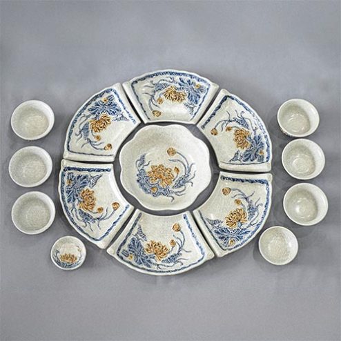 Bộ Bát Đĩa Thờ Hoa Mặt Trời Men Rạn Đắp Nổi Bát Tràng DT860