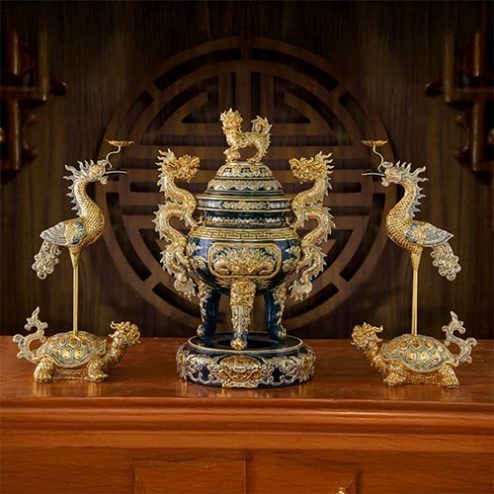 Bộ Đỉnh Hạc Tam Sự Cao Cấp Vẽ Vàng Men Màu Xanh Coban Đắp Nổi DT909