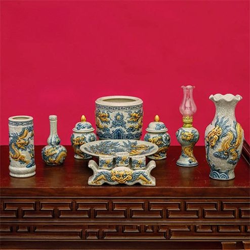 Bộ Đồ Thờ Thần Tài Bát Tràng Men Rạn Đắp Nổi BDT123