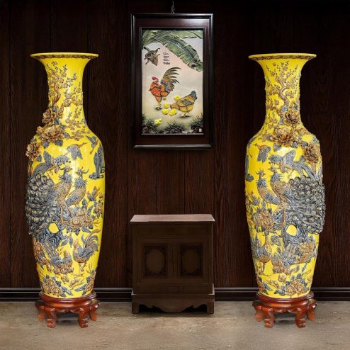 Lọ Lộc Bình Đắp Nổi Công Đào Kênh Boong Men Màu Vàng Bát Tràng DT921