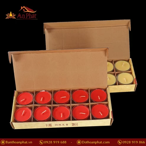 Nến thờ cúng Phật và gia tiên