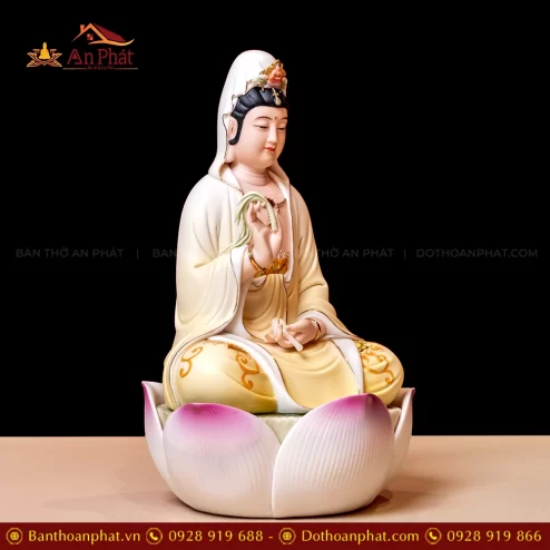 Tượng Phật Quan Âm để bàn thờ