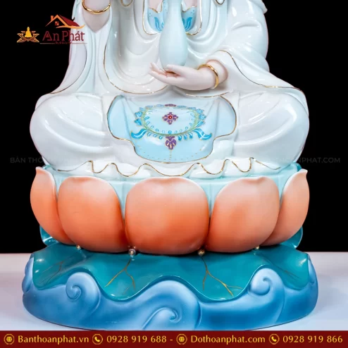 Tuong Quan Am Su Duc Hoa Toa Dai Sen Mau Do Xanh T2348 6