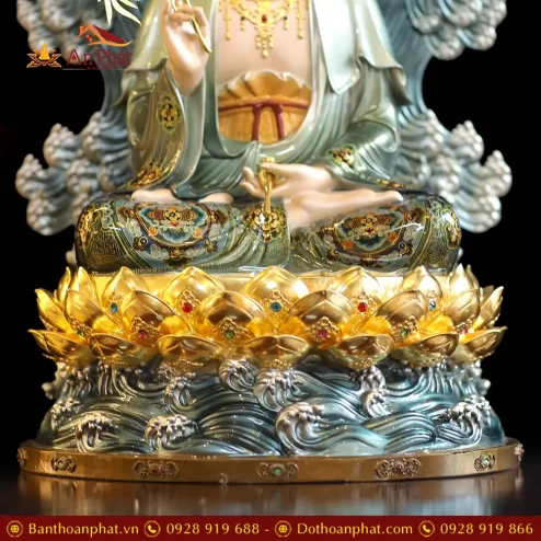 bo tuong ta ba tam thanh dong co long che ngoi de sen cao cap t235400004