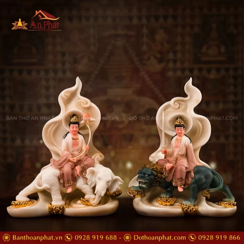 Tôn tượng Phổ Hiền Bồ tát và Văn Thù Bồ tát