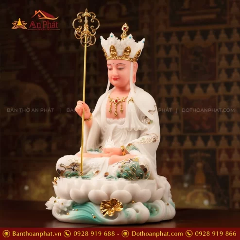 Tôn tượng Địa Tạng Vương Bồ tát ngồi bằng đá