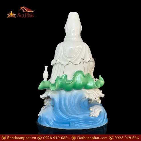 tuong phat ba quan am ngoi tu tai su nhap khau de la sen song bien t272400001