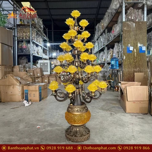 Đèn thờ hoa sen lưu ly